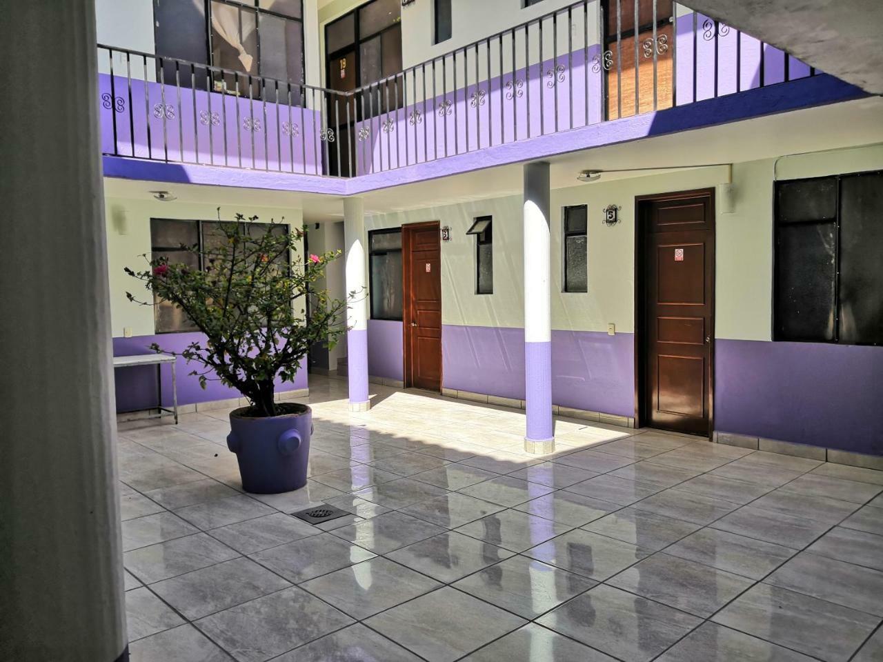 Hotel Los Arcos Pénjamo Exterior photo